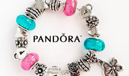 ЛЮБОВЬ - это PANDORA! Скидка до 50% на модные браслеты в стиле PANDORA от интернет-магазина "BRANDSHOP"! Незабываемое украшение!