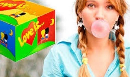 Любовь – это навсегда! Ко дню святого Валентина посвящается! Набор из трех сердец жвачек «Love is...»!