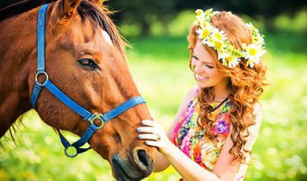 КОННЫЕ ПРОГУЛКИ ЗА ПОЛ ЦЕНЫ! Скидка 50% на прогулки на лошадях или пони от конного клуба &amp;quot;Кениг&amp;quot;! ТОП вариант на выходные!