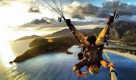 Радостные мгновения можно хранить не только на жестком диске! Cкидки до 50% на печать и обработку фотографий, оцифровку видеокассет предоставляет Фотолаборатория «StreetFoto»!